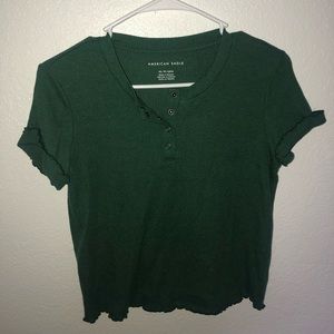 Green crop tee